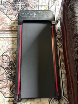 RhythmFun Walking Pad / Compact Treadmill