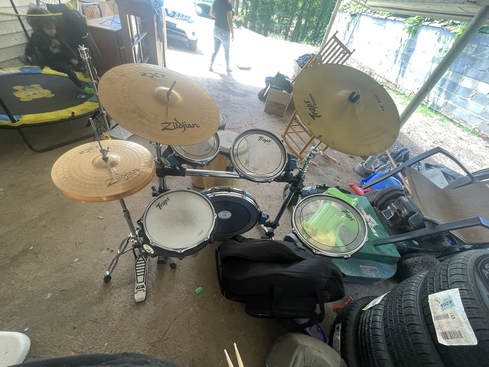 Traps drum set