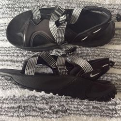 Nike sandals