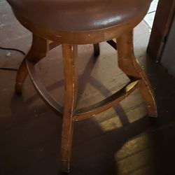 Beige Vinyl Top Bar Stools