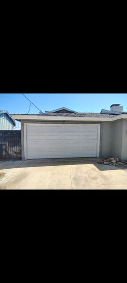 15'x7' DOUBLE CAR GARAGE DOOR WHITE w/NEWER SPRING, ALL HINGES, VERTICAL RAILS