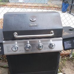 GAS GRILL 