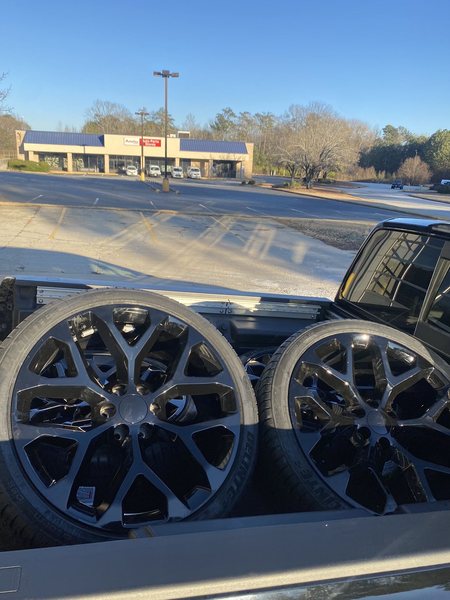 24 Inch Black Snowflakes Rims And Tires New 6 Lug Replica Wheels 