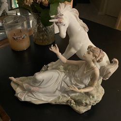 Rare Lladro “The Goddess and the Unicorn” Statue Model 6007 (Discontinued in 2004)