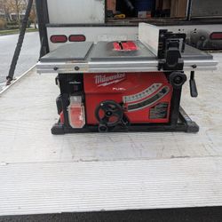 Milwaukee 8-1/4 Table Saw