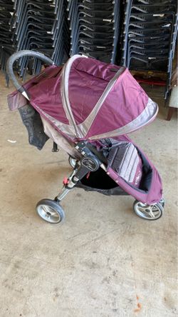 Baby Stroller - Baby Jogger (city mini)