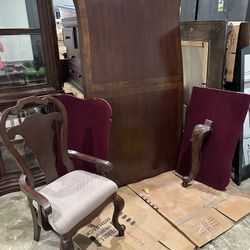 Hutch and table For 6 With Extension Leaves