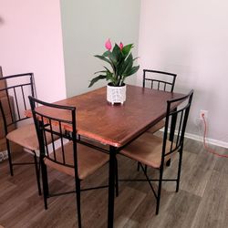Table with four chairs