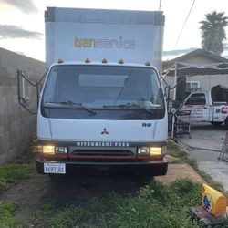 2002 Mitsubishi Fuso fes-sp 4.9 lt