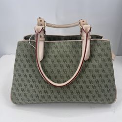 Dooney & Bourke 