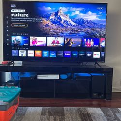 64” 4K UHD TV Visio