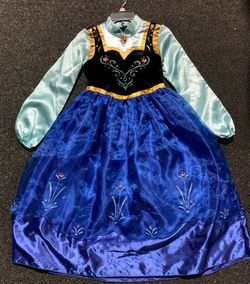 Disney Store Frozen Queen Anna girls size 7/8 deluxe costume dress