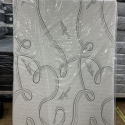 12” Full Size  Memory Foam Mattress 
