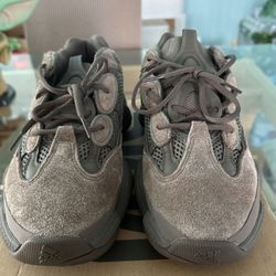 Adidas Yeezy 500 