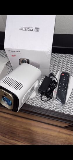 Smart tv projector 