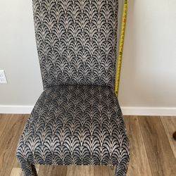Dining room Chairs 4