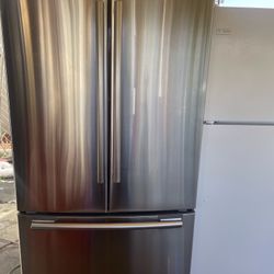 Samsung French Door Refrigerator (W 33) 