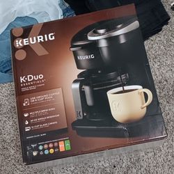 Keurig DUO CUP COFFEE MAKER 