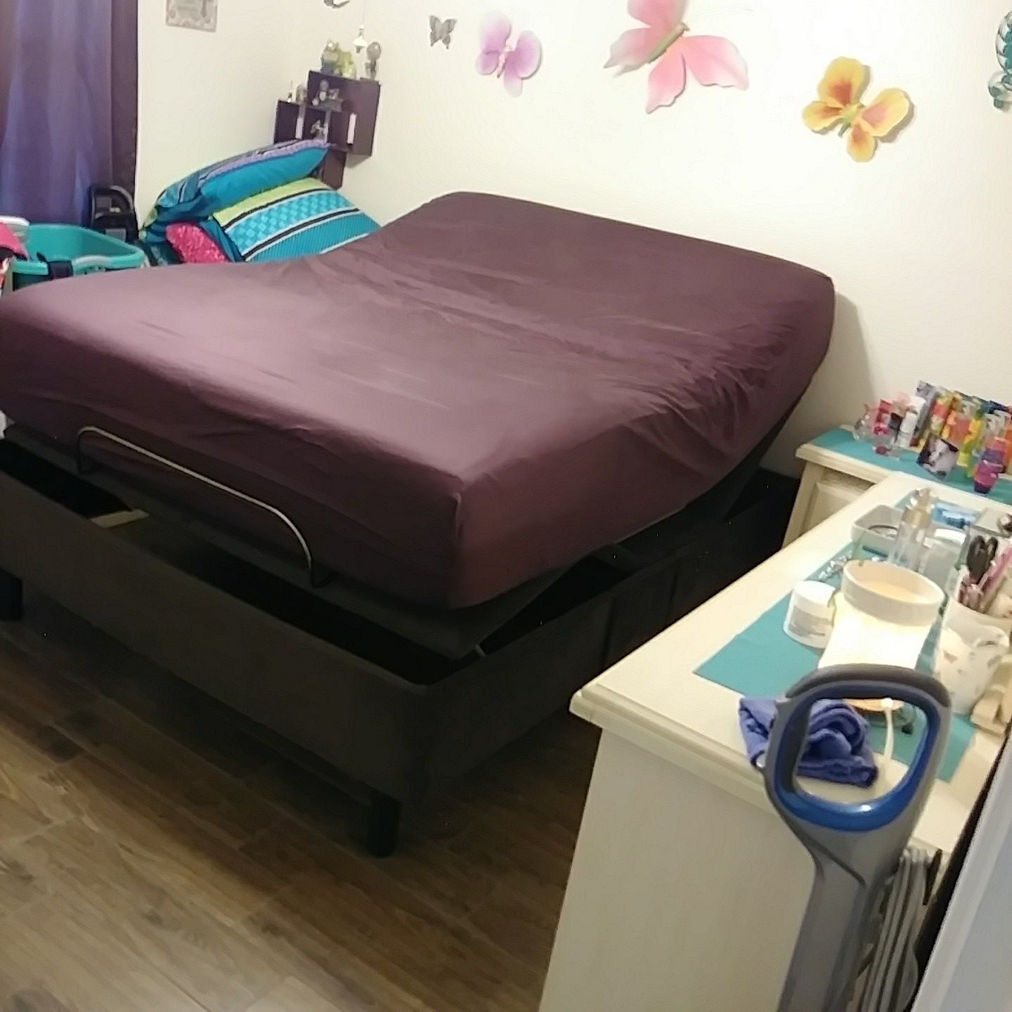 Massage &Adjustable Queen Bed $2,000/ obo