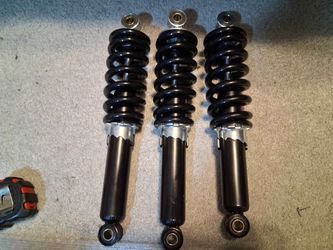 One 10 and 1/2-in shock absorber two 11 and 1/2-in shock absorbers