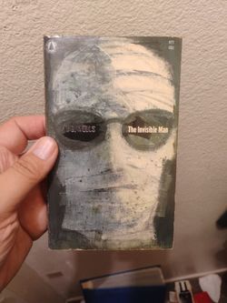 Vintage paperback The invisible man H G wells
