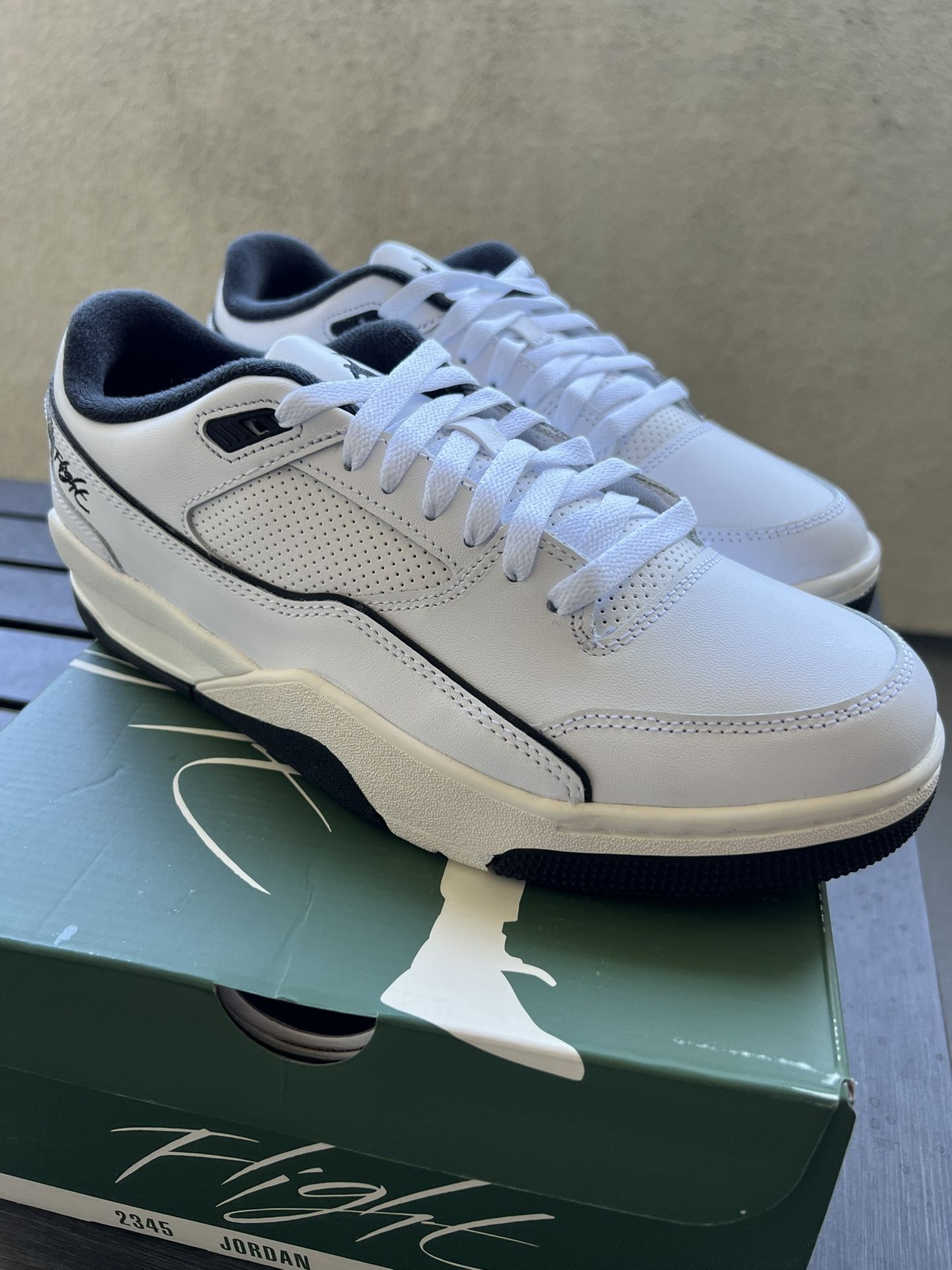 Jordan Flight Court (BRAND NEW)