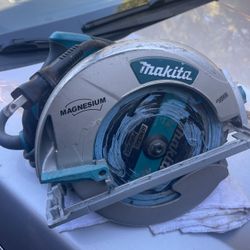  Makita Circle Saw 5008mga 8-1/4