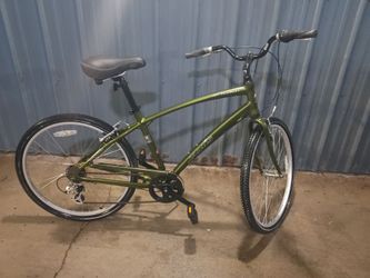 Jamis Hudson sport hybrid Ready to ride 18 inch frame