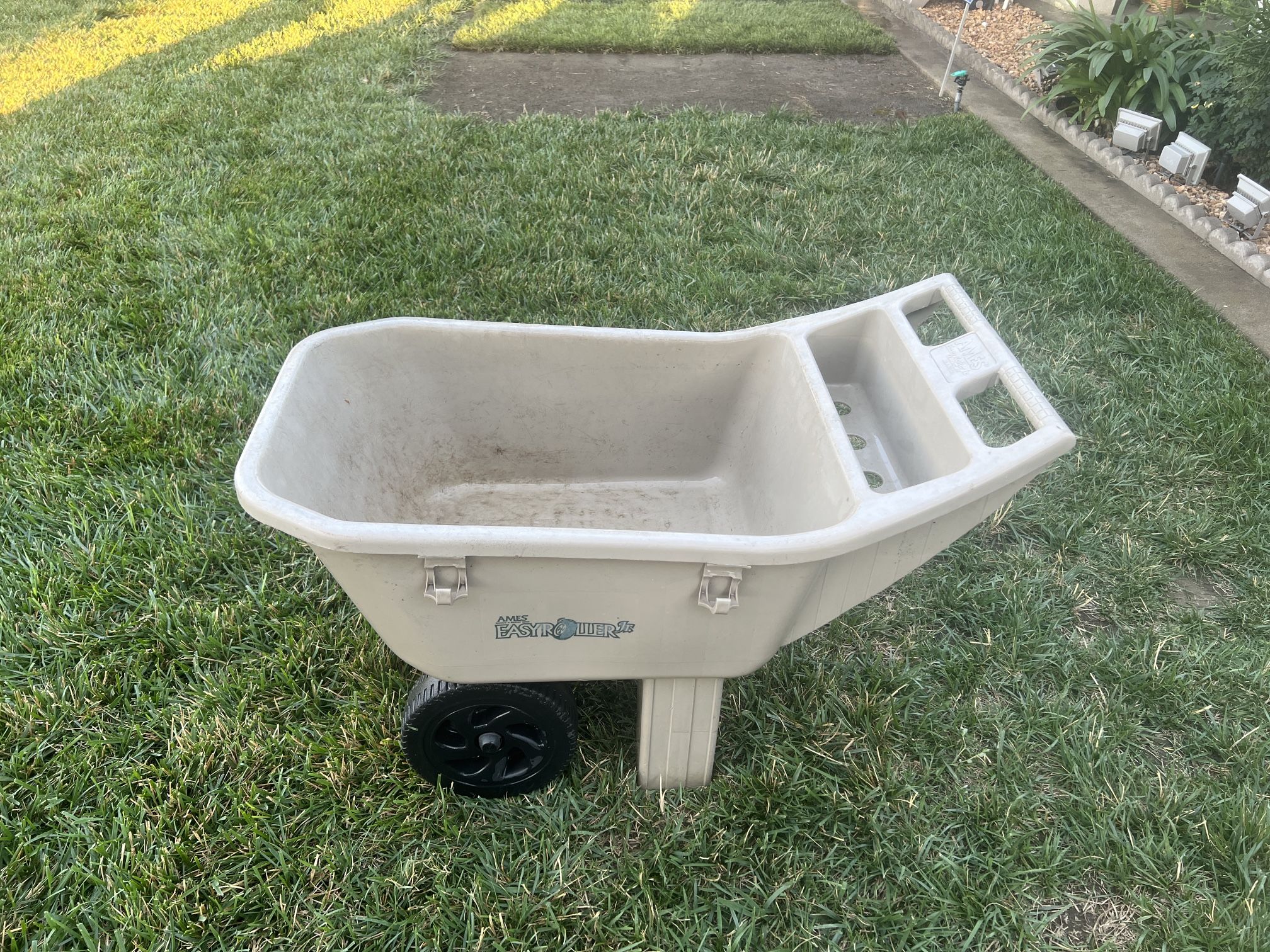 Ames Easy Roller Garden Cart