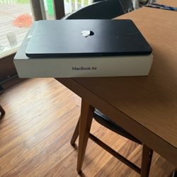 MacBook Air 2025