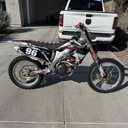 2004 Honda CRF450R