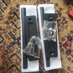 SKYSEN 2 Pack 12" Barn Door Handles, Sliding barn Door Pull Handle, No Gap Flat Plate Design- Heavy Duty- Square- Easy to Install- Matt Black (685-2