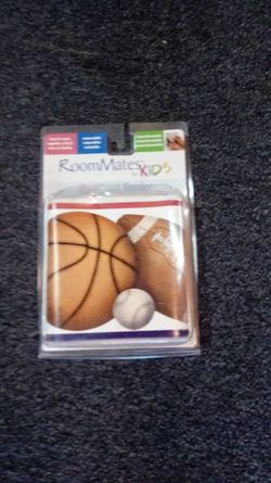 Peel and stick border