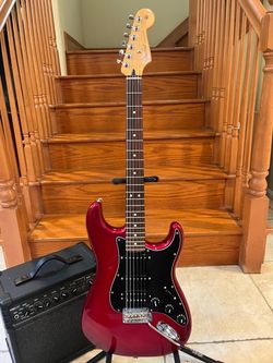 Fender MIM Limited Edition Stratocaster (Mint) w/ Line 6 Spyder V20