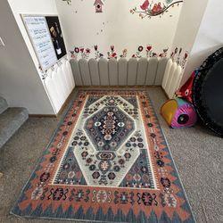 5x8 Buttercup Diamond Persian Style Woven Rug