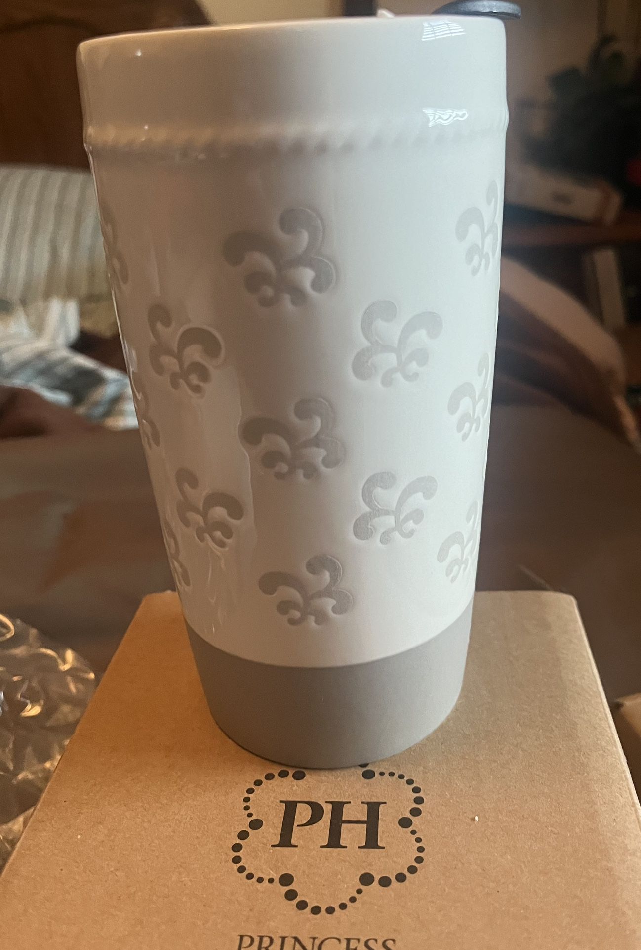 Porcelain Coffee Mug Princess House