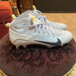 Nike Hurrache LAX Cleats sizes 10.5 and 12 brand new