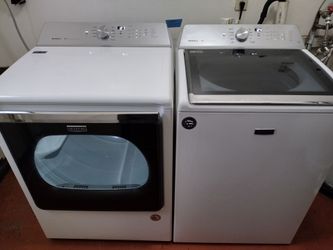 Maytag bravos XL washer and dryer set