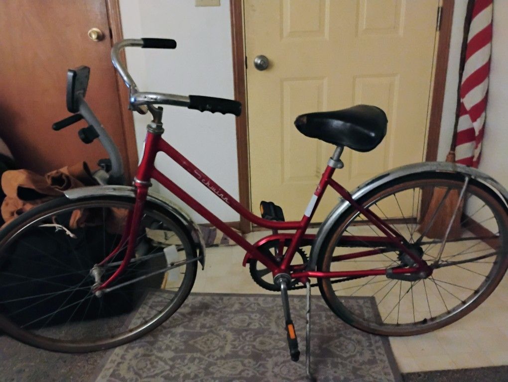 70s Schwinn Ladies Bike