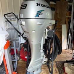 Honda 9.9 HP 4-Stroke Outboard – Excellent Condition – Hopatcong