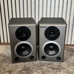 Edirol DM-5 Bi-Amp Studio Monitor Speakers 