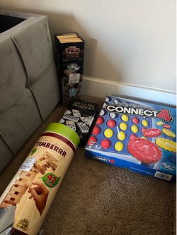 Toys / Board Games