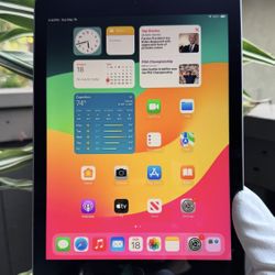 iPad 6th gen 128gb WiFi Like New