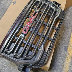 2022 GMC Canyon Front Grille