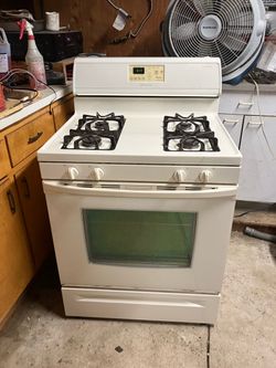 Gas stove