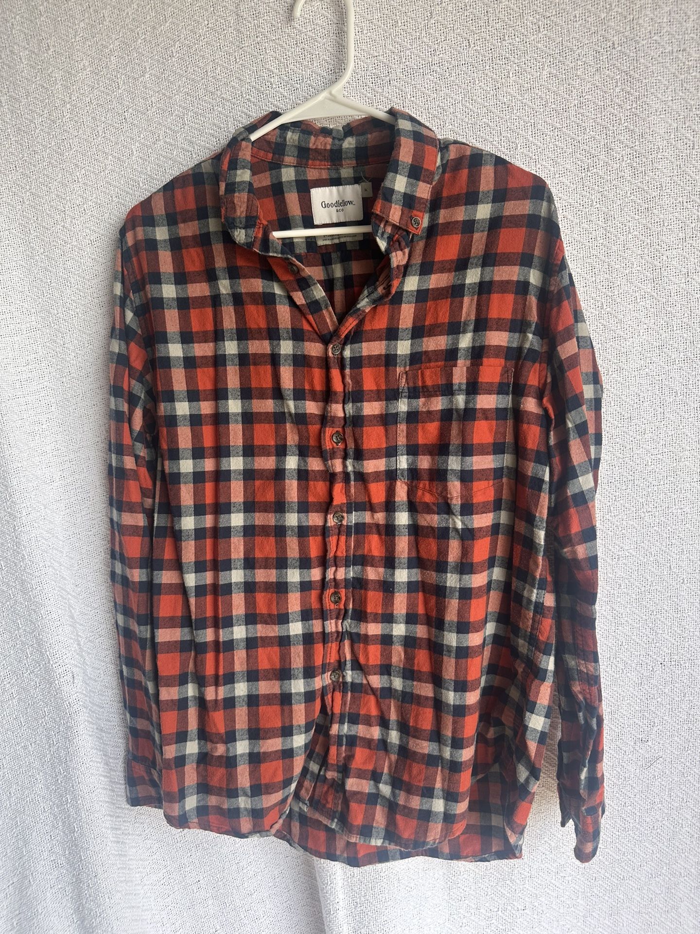 Goodfellow and Co orange plaid medium men’s flannel button up shirt standard fit