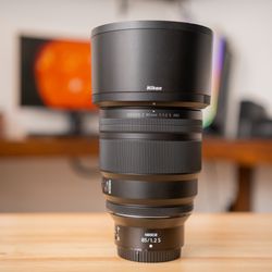 Nikon z 85mm f1.2 S lens