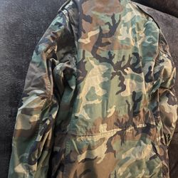 CAMO COAT SIZE LARGE