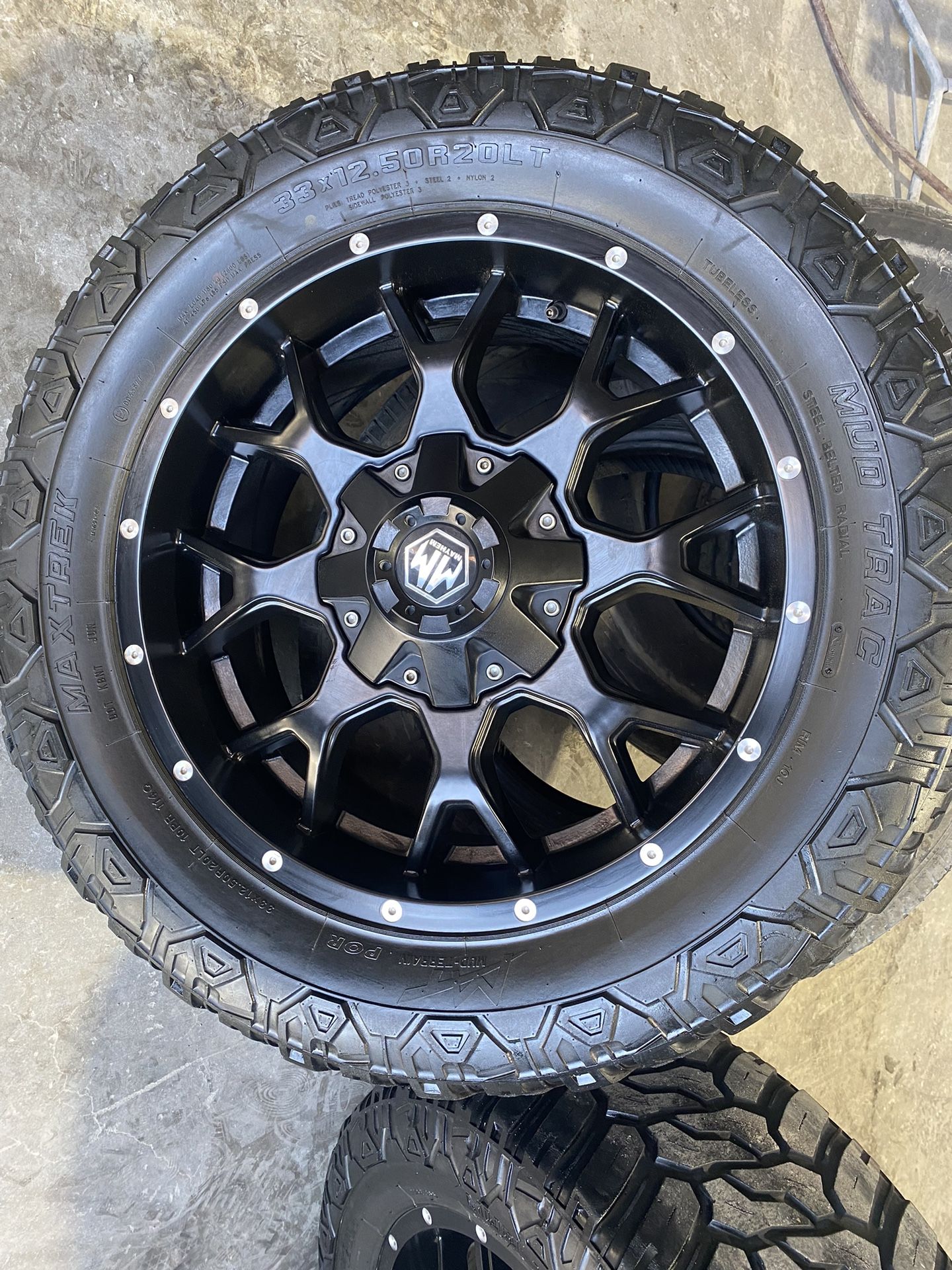 SET OF 4 RIMS 20” MAYHAM CHEVY GMC for Sale in El Paso, TX OfferUp