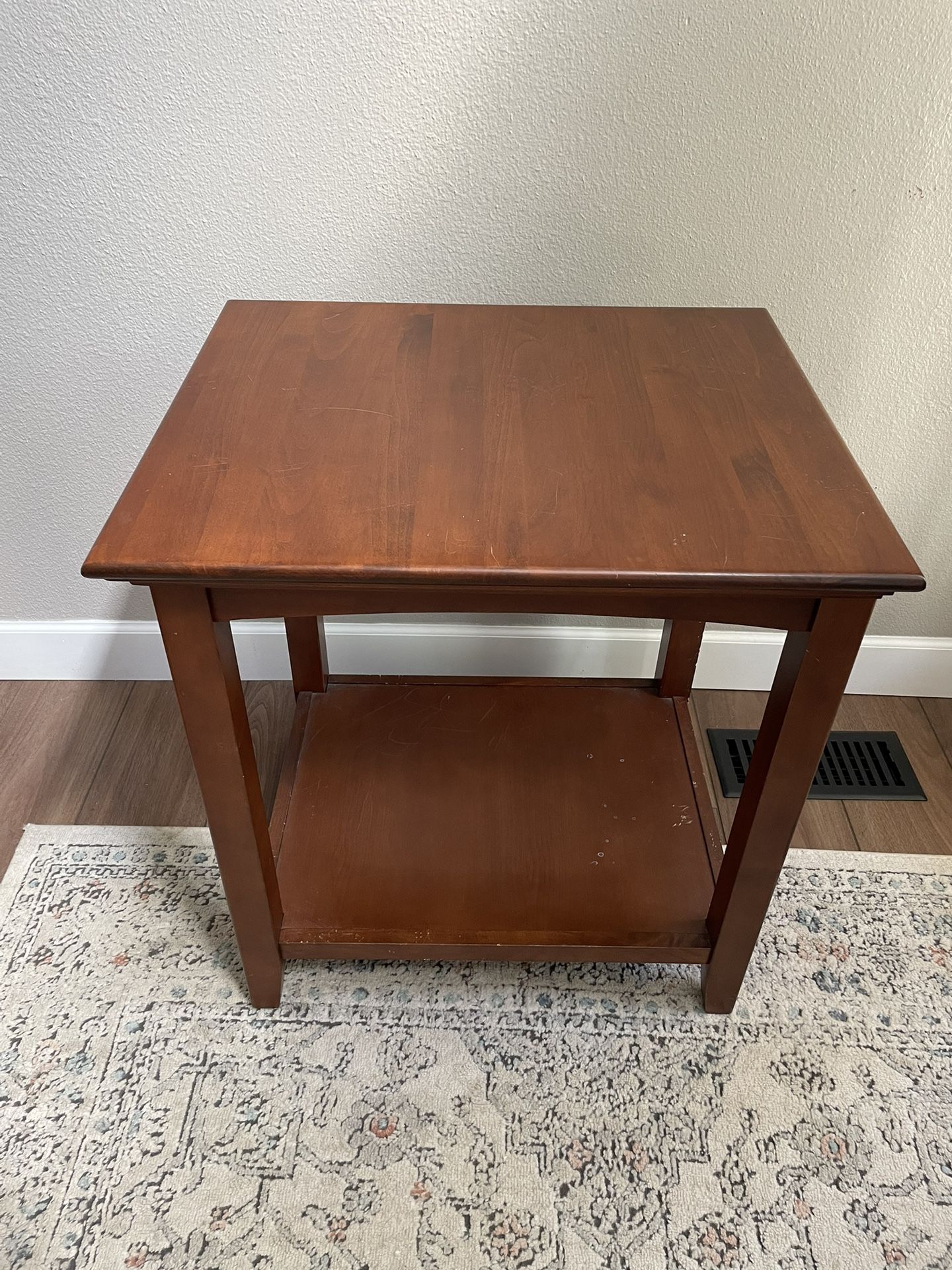 Free End Table